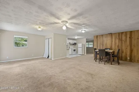 4447 W Melvin Circle W Jacksonville FL 32210