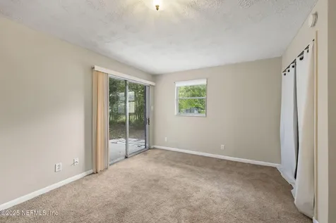 4447 W Melvin Circle W Jacksonville FL 32210