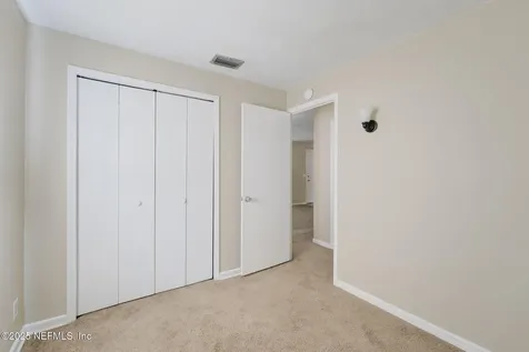 4447 W Melvin Circle W Jacksonville FL 32210