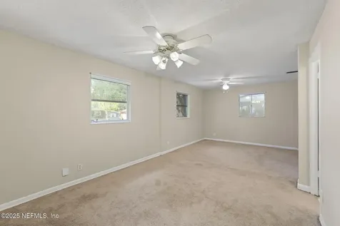 4447 W Melvin Circle W Jacksonville FL 32210