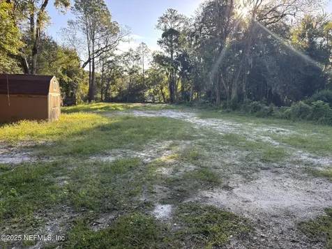 6113 Elmgrove Avenue Jacksonville FL 32244