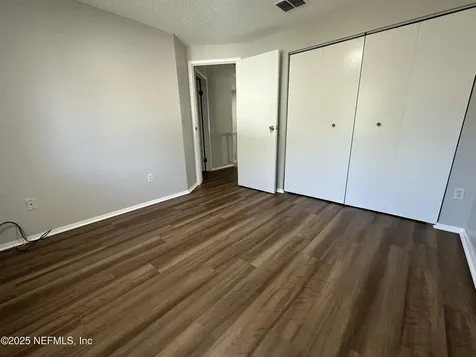 7042 Prestwick Circle S Jacksonville FL 32244