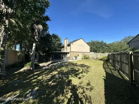 7042 Prestwick Circle S Jacksonville FL 32244