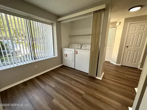 7042 Prestwick Circle S Jacksonville FL 32244