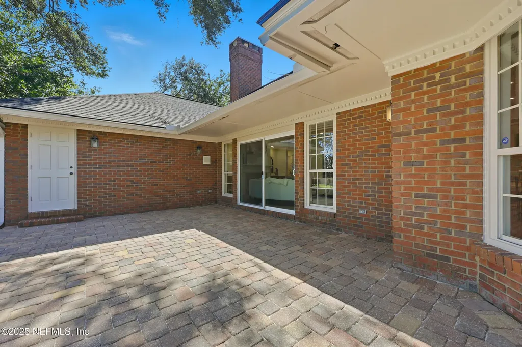 8127 Middle Fork Lane Jacksonville FL 32256