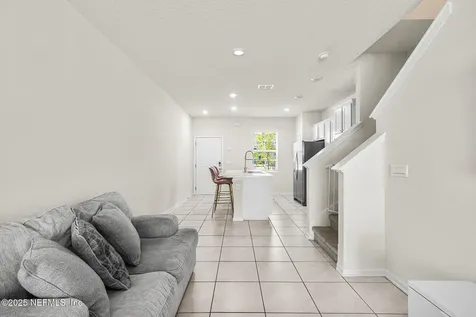 2846 Black Buck Circle Jacksonville FL 32225
