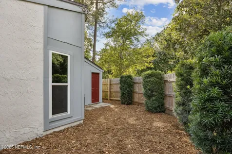 10708 Whispering Woods Place Jacksonville FL 32246