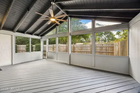 10708 Whispering Woods Place Jacksonville FL 32246