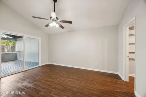 10708 Whispering Woods Place Jacksonville FL 32246