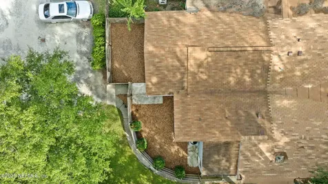 10708 Whispering Woods Place Jacksonville FL 32246