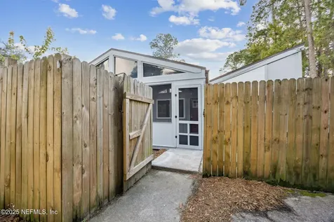 10708 Whispering Woods Place Jacksonville FL 32246