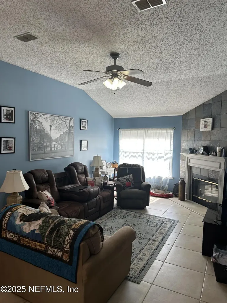 24048 Creek Parke Circle Fernandina Beach FL 32034