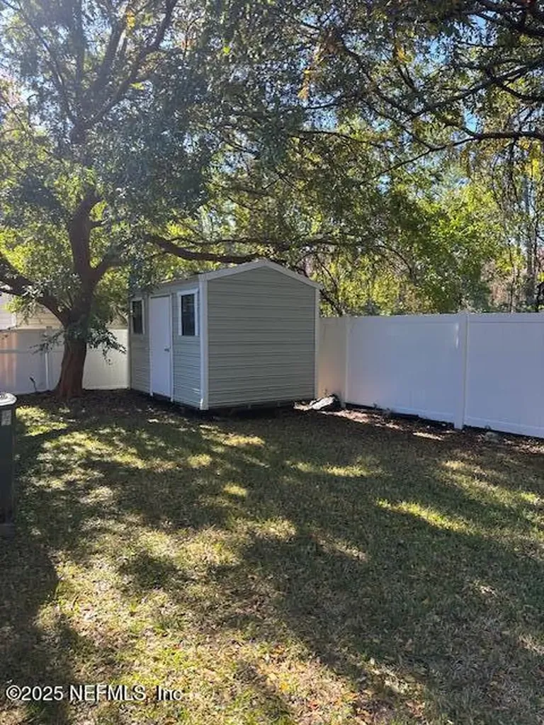 24048 Creek Parke Circle Fernandina Beach FL 32034