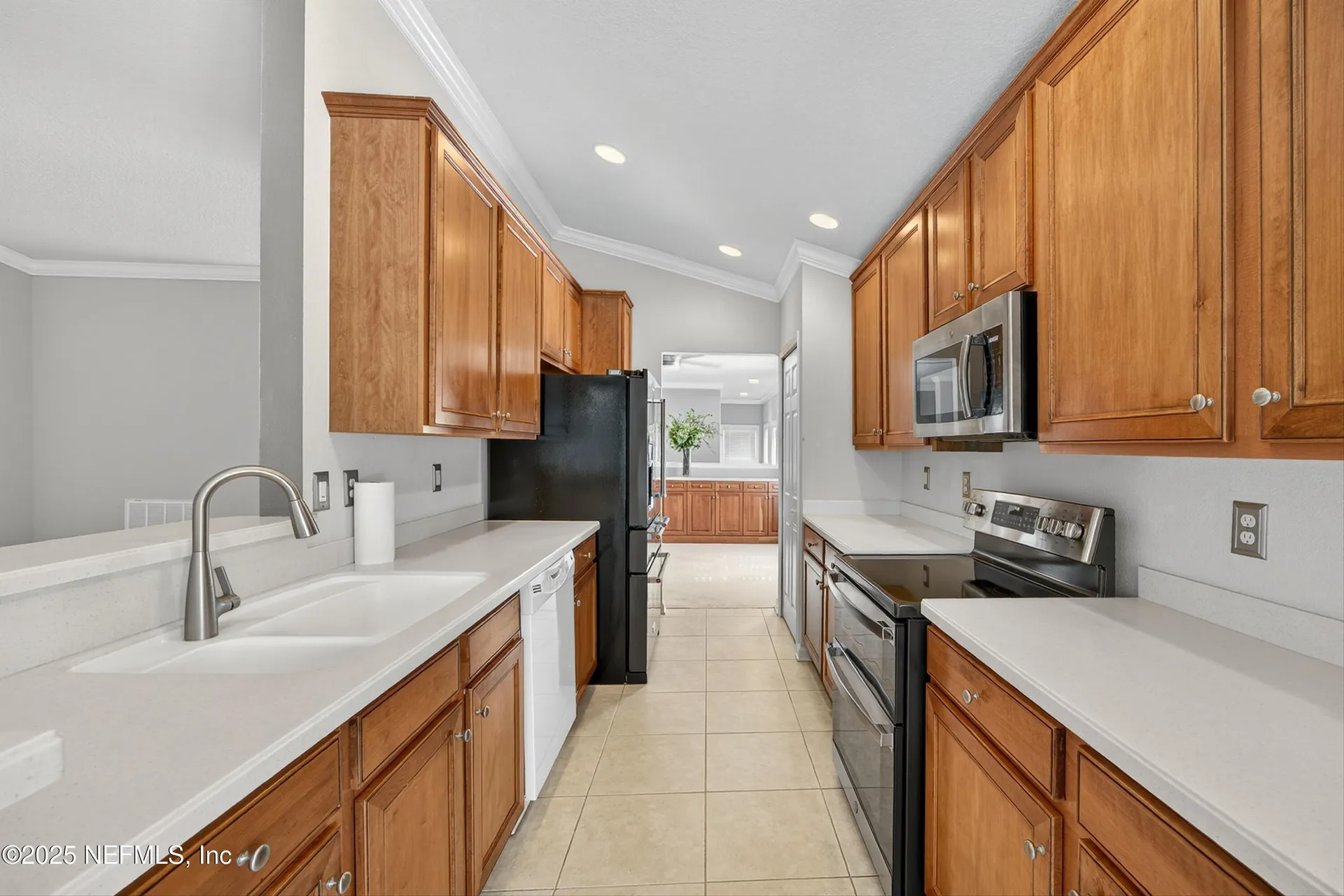 8495 Little Swift Circle Jacksonville FL 32256