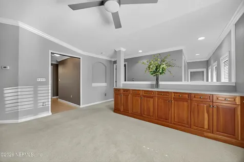 8495 Little Swift Circle Jacksonville FL 32256