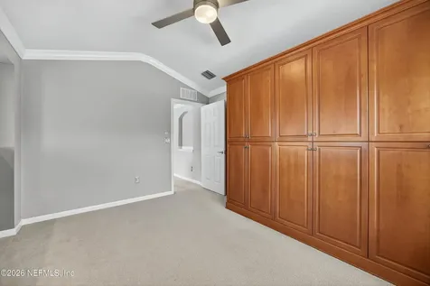 8495 Little Swift Circle Jacksonville FL 32256