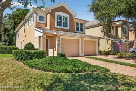 8495 Little Swift Circle Jacksonville FL 32256