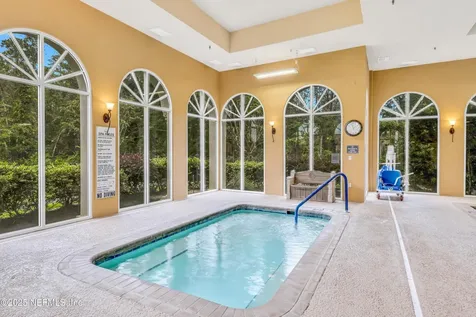 8495 Little Swift Circle Jacksonville FL 32256