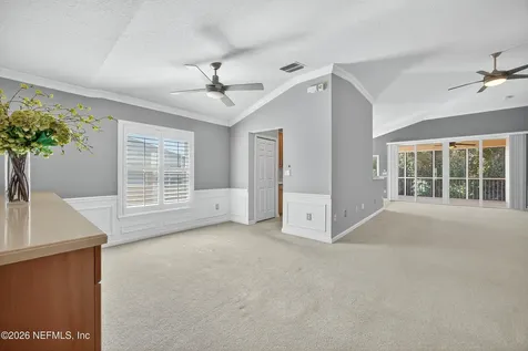 8495 Little Swift Circle Jacksonville FL 32256
