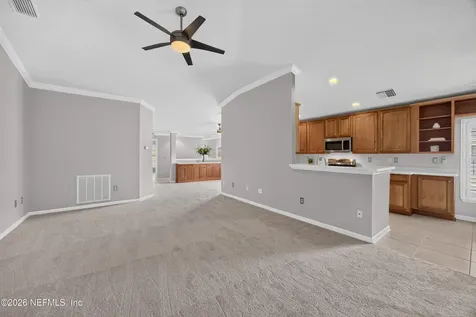 8495 Little Swift Circle Jacksonville FL 32256