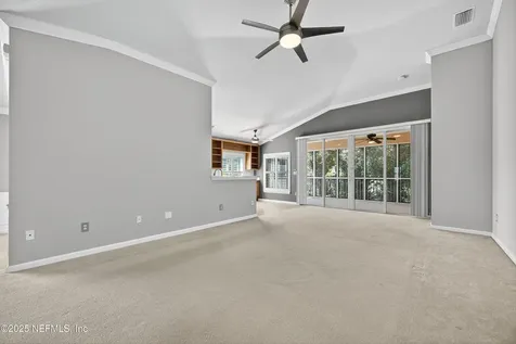 8495 Little Swift Circle Jacksonville FL 32256