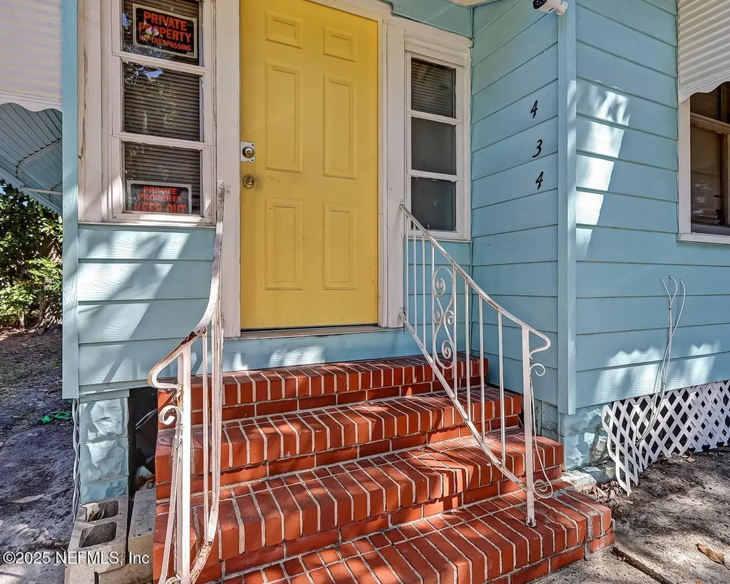 434 W 60th Street Jacksonville FL 32208