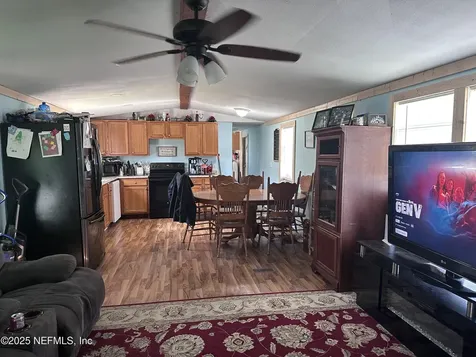 565 SW Daisy Road Lake City FL 32024