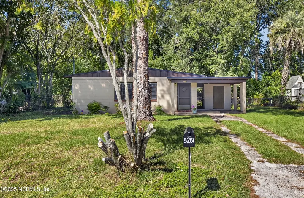 5261 Pennant Drive Jacksonville FL 32244