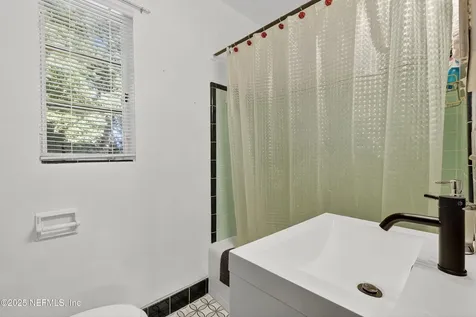 5261 Pennant Drive Jacksonville FL 32244