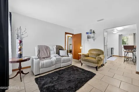 5261 Pennant Drive Jacksonville FL 32244