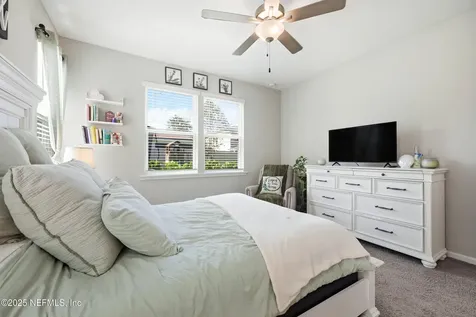 2955 Laurel Springs Drive Green Cove Springs FL 32043