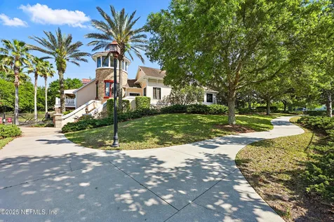 2955 Laurel Springs Drive Green Cove Springs FL 32043