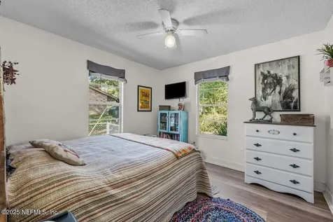 832 Lake Shore Terrace Interlachen FL 32148