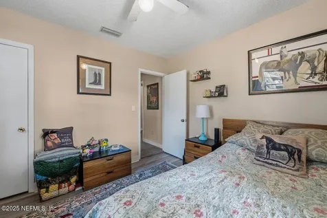 832 Lake Shore Terrace Interlachen FL 32148