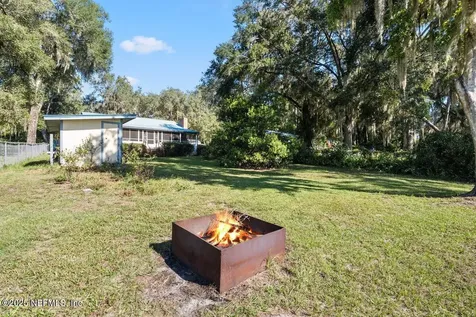 832 Lake Shore Terrace Interlachen FL 32148
