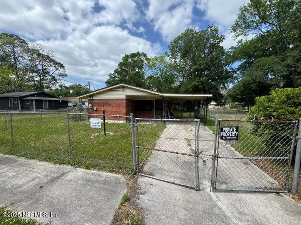 1951 W 19th Street Jacksonville FL 32209