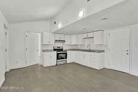 2155 Belvedere Street Jacksonville FL 32208