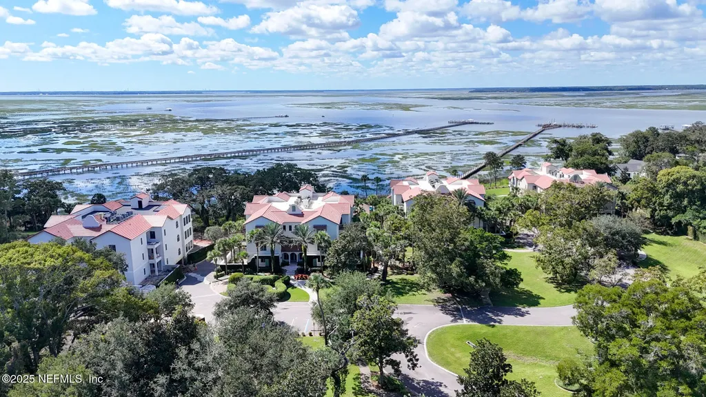 5073 First Coast Highway Fernandina Beach FL 32034