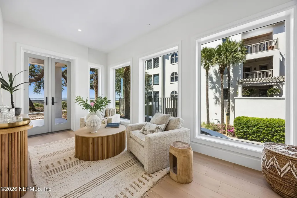 5073 First Coast Highway Fernandina Beach FL 32034
