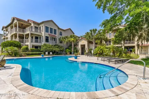 5073 First Coast Highway Fernandina Beach FL 32034