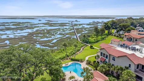 5073 First Coast Highway Fernandina Beach FL 32034