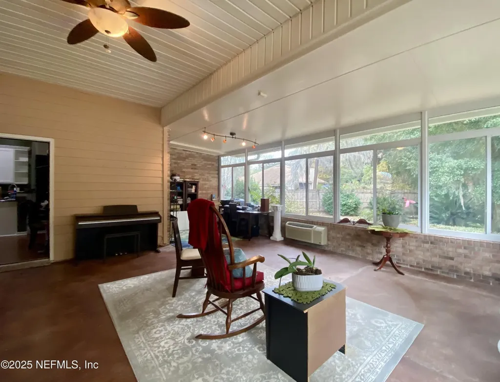 4511 Mainmast Lane Jacksonville FL 32277