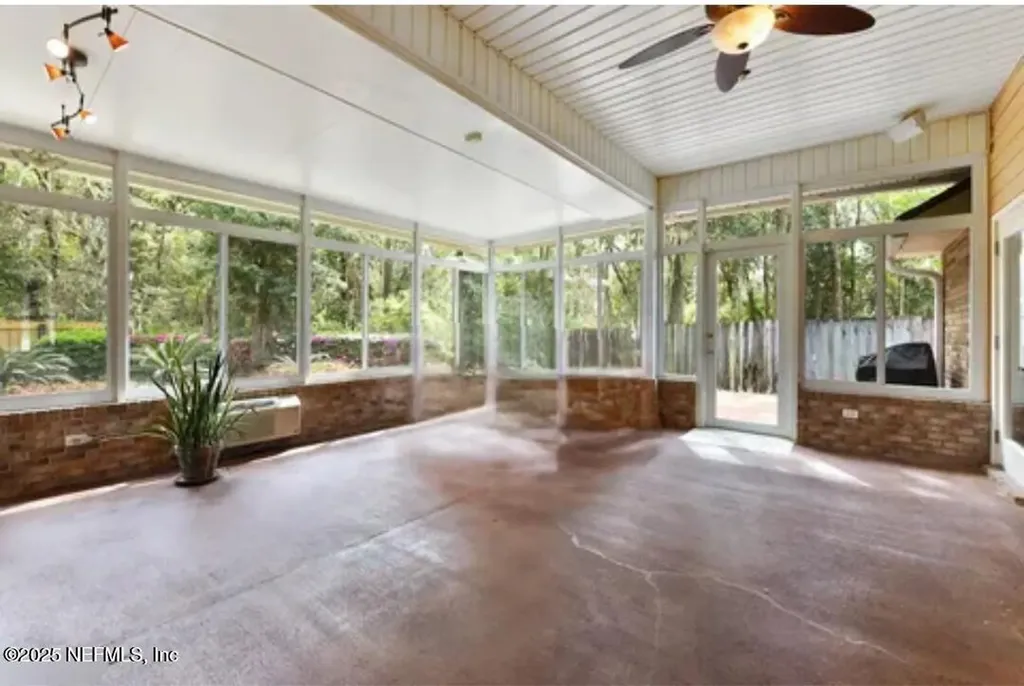4511 Mainmast Lane Jacksonville FL 32277