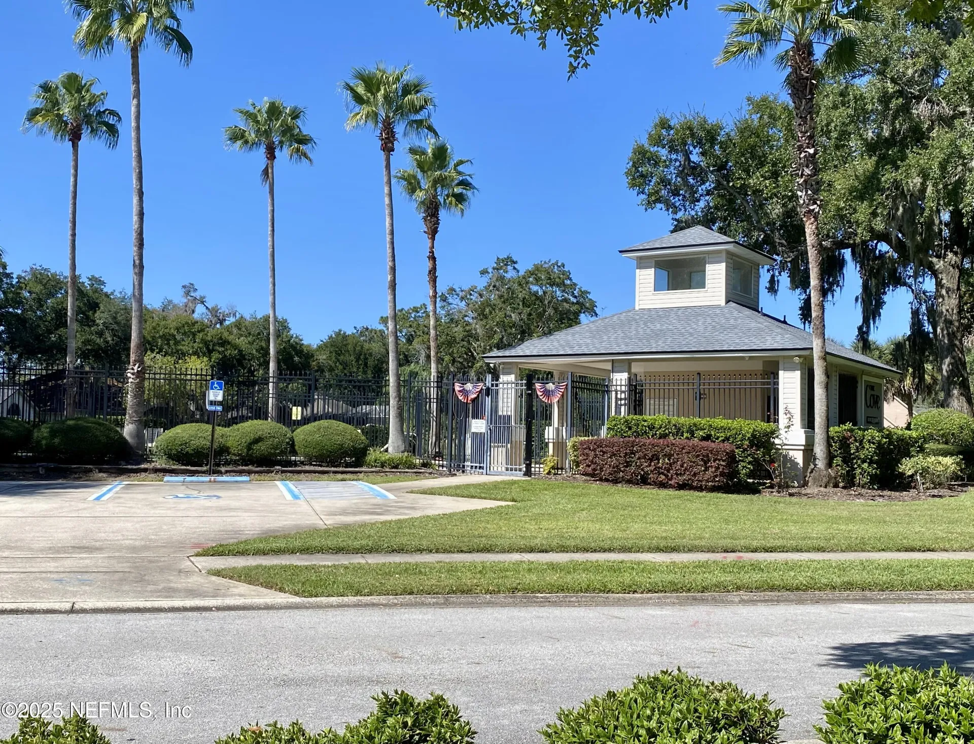 4511 Mainmast Lane Jacksonville FL 32277
