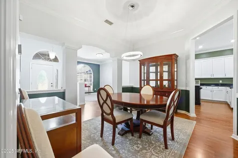 4511 Mainmast Lane Jacksonville FL 32277