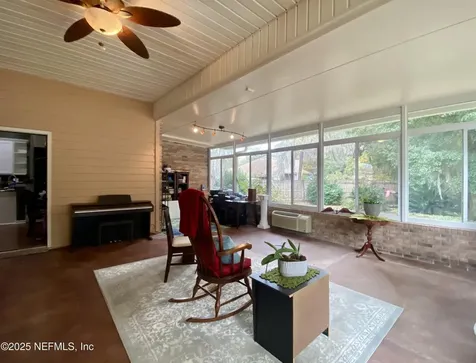 4511 Mainmast Lane Jacksonville FL 32277