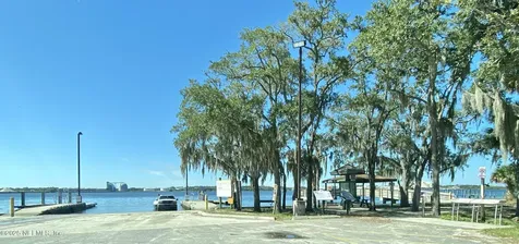 4511 Mainmast Lane Jacksonville FL 32277
