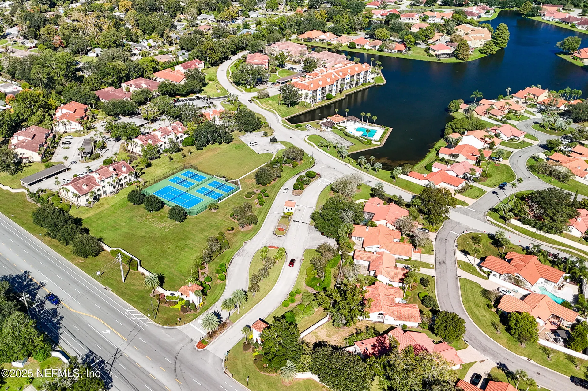 8423 Mizner Circle E Jacksonville FL 32217