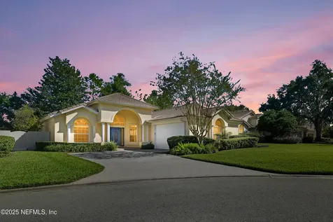8423 Mizner Circle E Jacksonville FL 32217