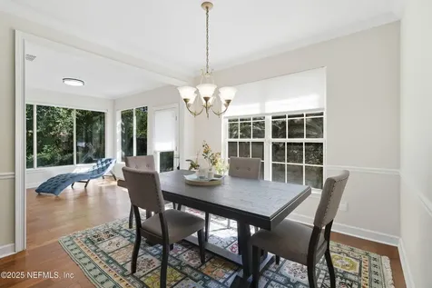 8423 Mizner Circle E Jacksonville FL 32217